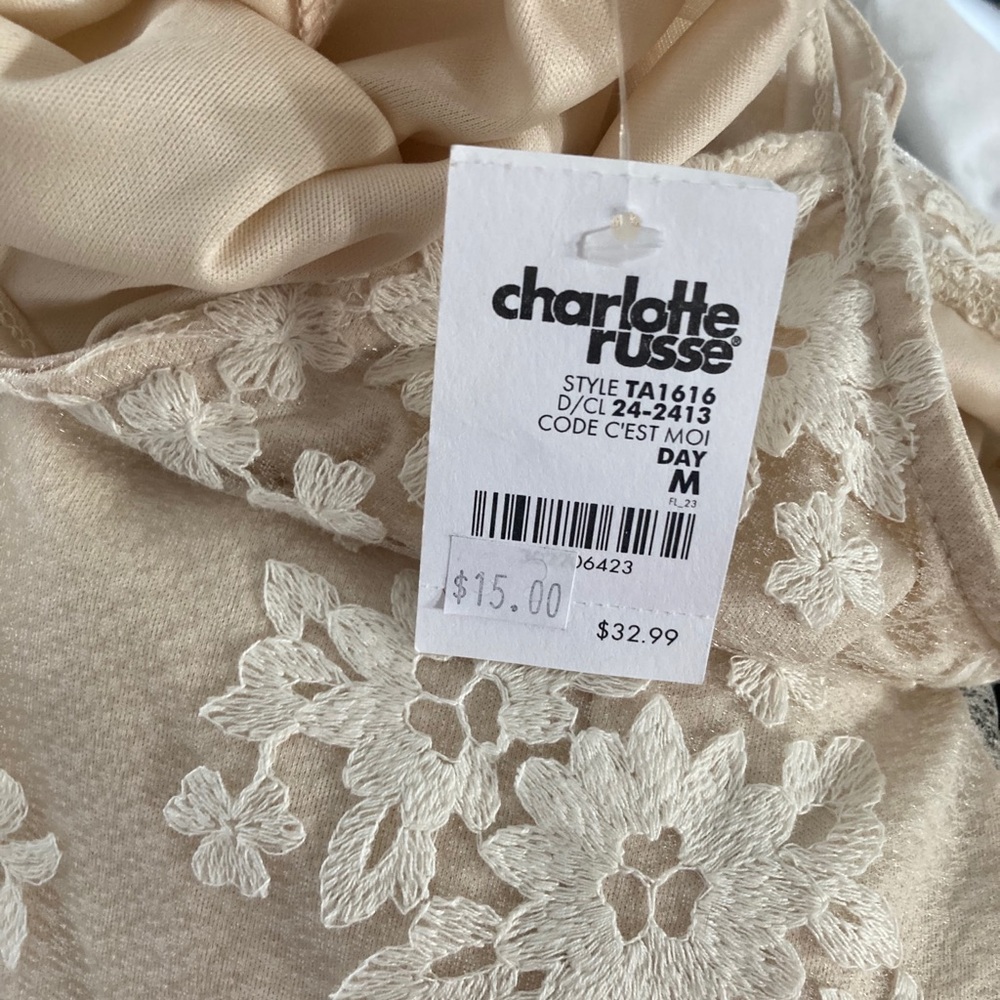 Dress - Picture 3 of 3